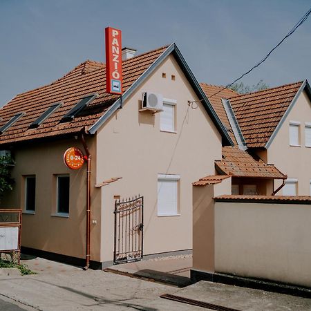 Hotel Aranyhid Vendeghaz Makó Zewnętrze zdjęcie