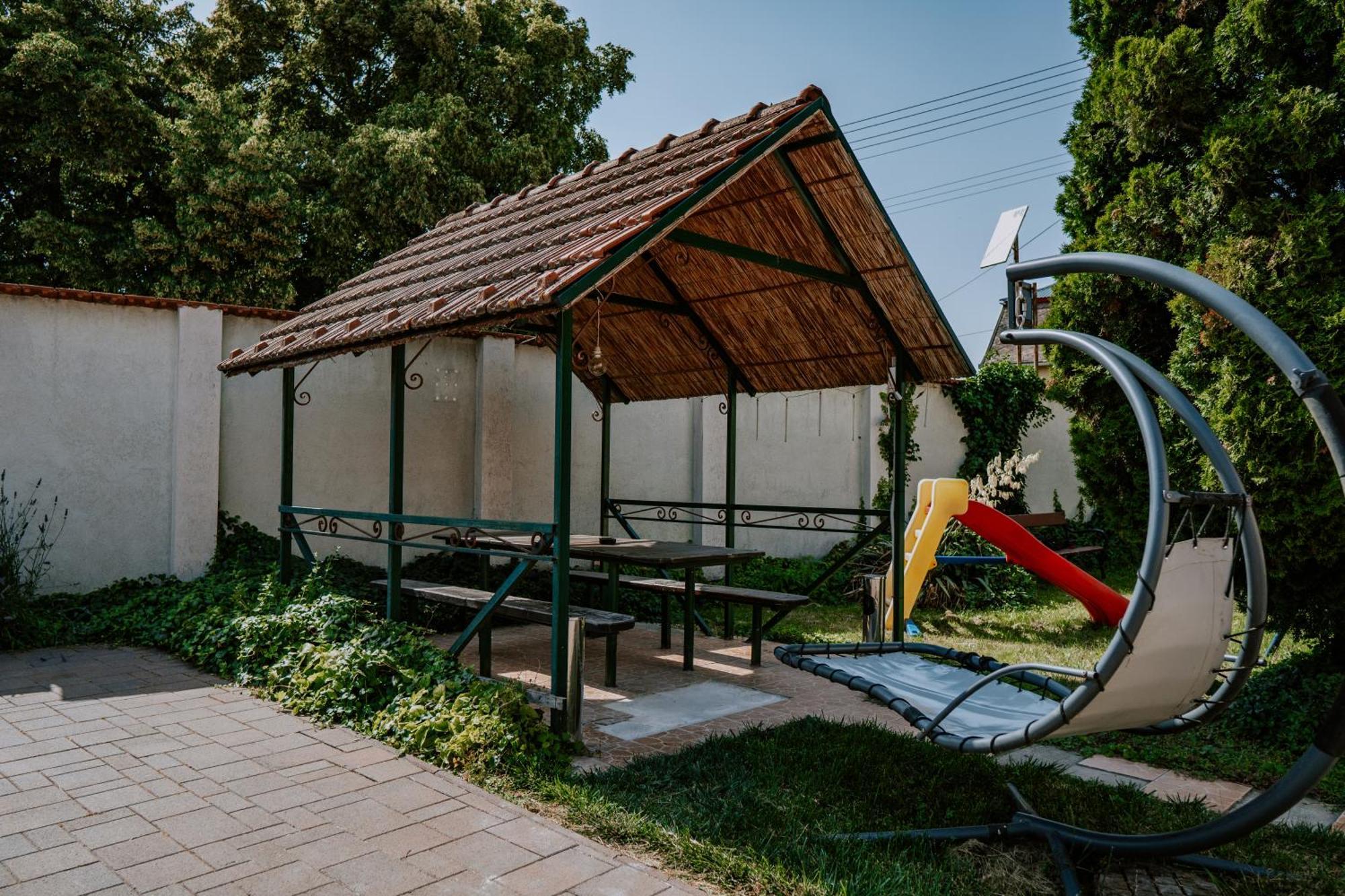 Hotel Aranyhid Vendeghaz Makó Zewnętrze zdjęcie